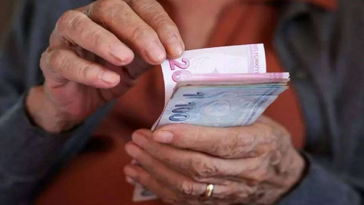 SSK ve Bağkur emeklisine koşulsuz 30 bin TL yatırılacak 12